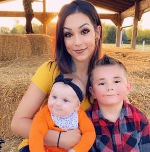 Meet your Posher, Joann